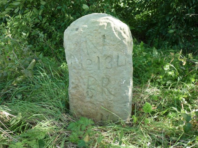 Grenspalen 134 en 135 ten zuiden van Coevorden