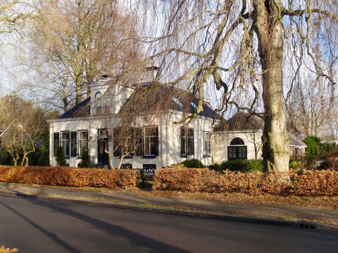 Dwarshuis Zuidlaren