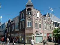 Winkel/woonhuis Assen
