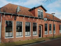 Slijterij/café/boerderij Roderwolde