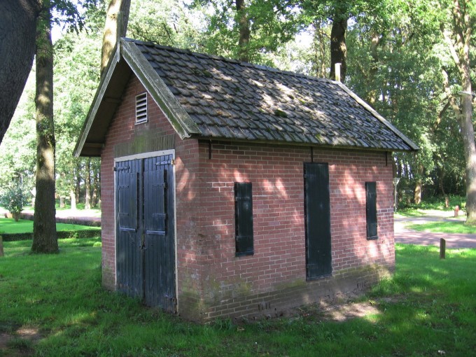 Lijkwagenhuis Diever
