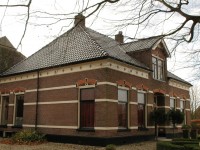 Dwarshuisboerderij Stieltjeskanaal